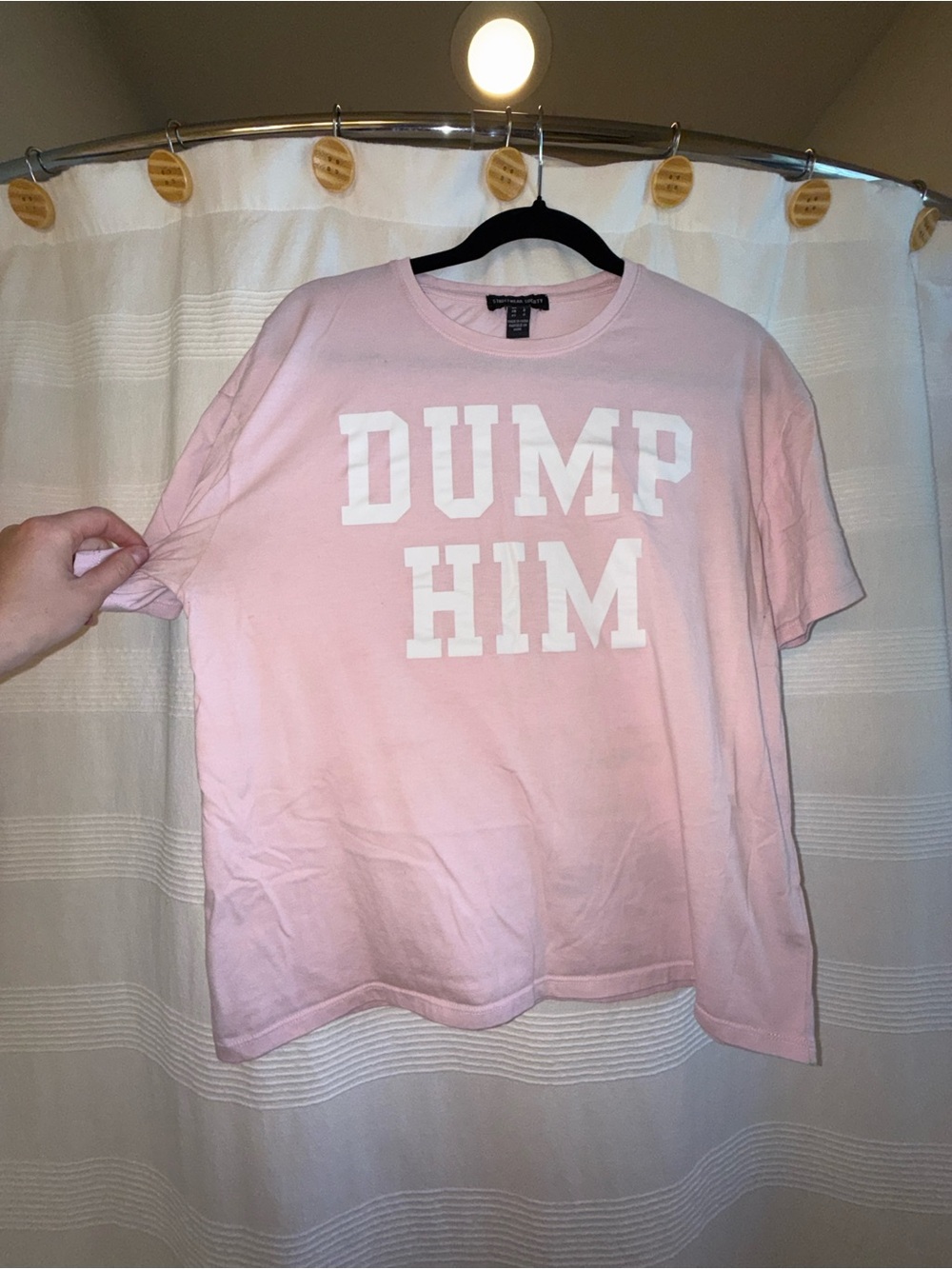 DUMP HIM Pink Women’s Graphic T-Shirt